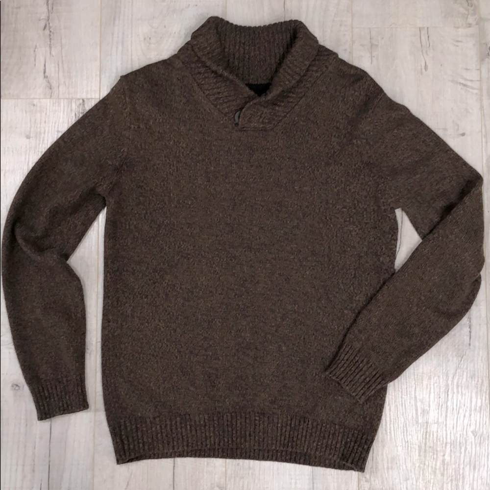 Boys L sweater